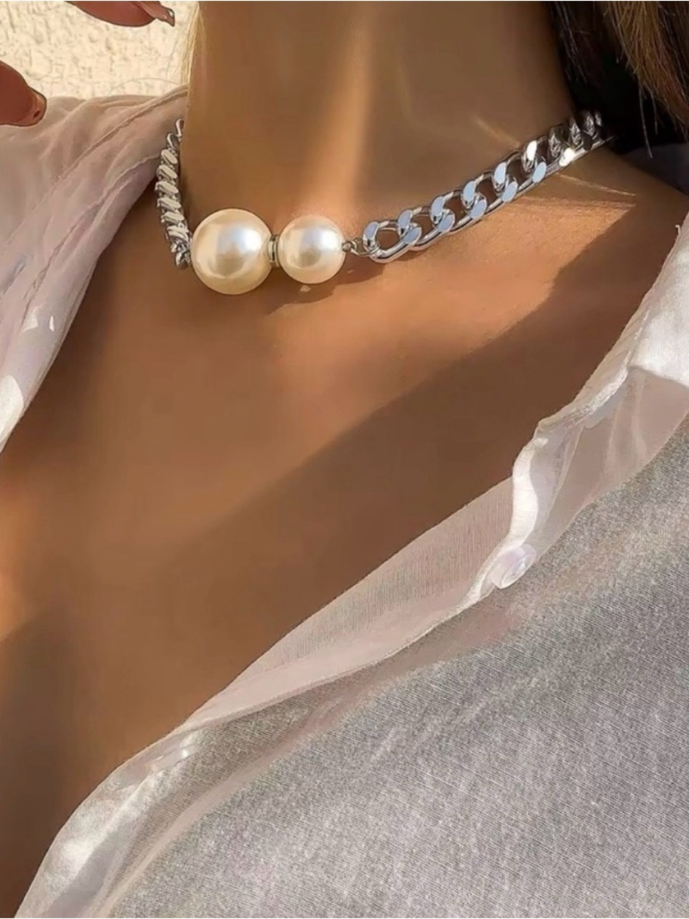 Pearl Silver Chain Statement Necklace - Picture 2 of 6
